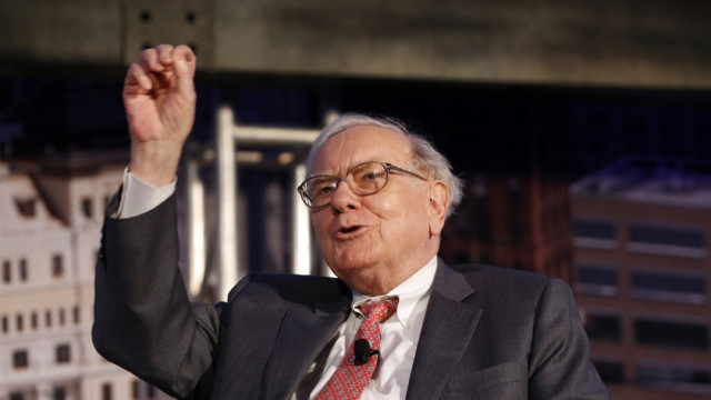 Beim Thema IBM hat Warren Buffett seine Meinung geändert. Apple stehen bei der Investorenlegende ho