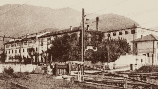 Der Ursprung von Forbo in der Schweiz: das alte Linoleum-Werk in Giubiasco.