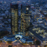 Deutsche Bank und Commerzbank verhandeln über Fusion